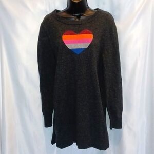 GAP Heart Long Maternity sweater, M, 22" Ptp, 32" Long